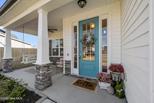 37 Lyford Cay Ct, Hampstead, NC 28443 - Photo 8