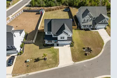 37 Lyford Cay Court, Hampstead, NC 28443 - Photo 2