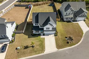 37 Lyford Cay Ct, Hampstead, NC 28443 - Photo 2