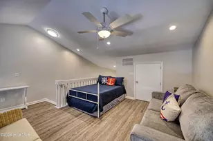 918 N New River Dr, Surf City, NC 28445 - Photo 14