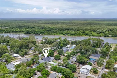 125 NW 19th Street, Oak Island, NC 28465 - Photo 46
