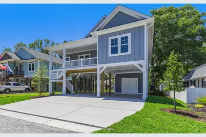 125 NW 19th Street, Oak Island, NC 28465 - Photo 8