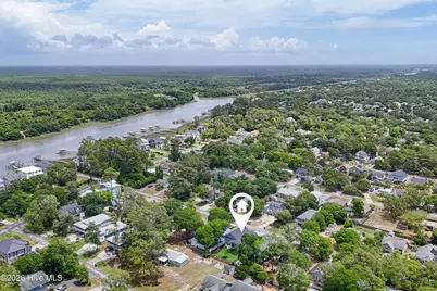 125 NW 19th Street, Oak Island, NC 28465 - Photo 44