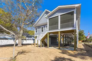 125 NW 19th St, Oak Island, NC 28465 - Photo 28
