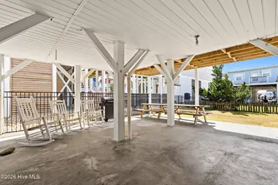 172 E Second Street, Ocean Isle Beach, NC 28469 - Photo 32
