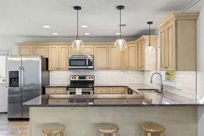 172 E Second Street, Ocean Isle Beach, NC 28469 - Photo 12