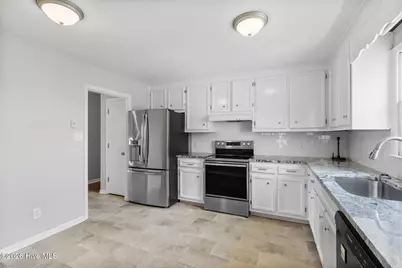 830 Indian Springs Road, Mount Olive, NC 28365 - Photo 8