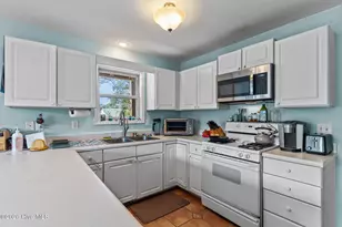 217 NE 61st St, Oak Island, NC 28465 - Photo 24