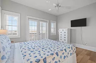 42 Sailview Dr, North Topsail Beach, NC 28460 - Photo 18