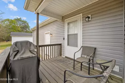 106 Walnut Avenue, Hamlet, NC 28345 - Photo 36