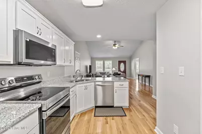 106 Walnut Avenue, Hamlet, NC 28345 - Photo 14