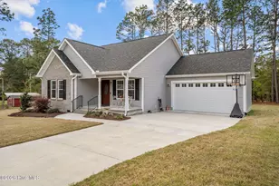 106 Walnut Ave, Hamlet, NC 28345 - Photo 2