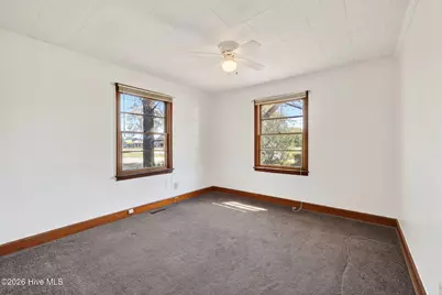 1020 S Pollock Street, Selma, NC 27576 - Photo 18