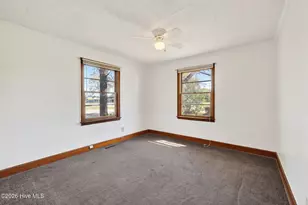 1020 S Pollock St, Selma, NC 27576 - Photo 18