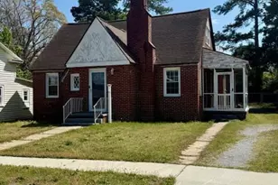 6683 E Wilson St, Fountain, NC 27829 - Photo 2