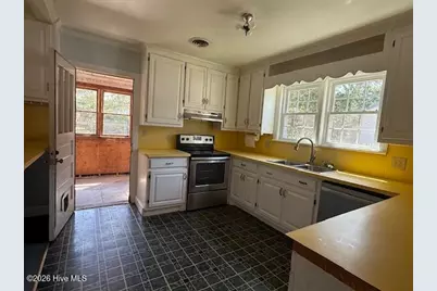 6683 E Wilson Street, Fountain, NC 27829 - Photo 6