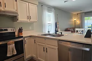 2712 S 17th St, Wilmington, NC 28412 - Photo 8