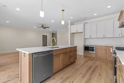 107 E Holly Ridge Road, New Bern, NC 28562 - Photo 16