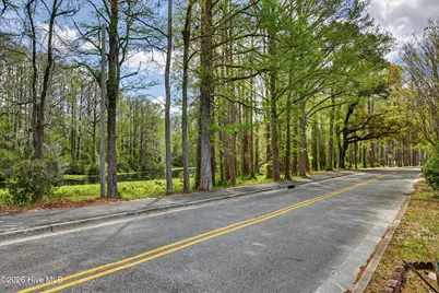2240 W Lake Shore Drive, Wilmington, NC 28401 - Photo 46