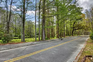 2240 W Lake Shore Dr, Wilmington, NC 28401 - Photo 46