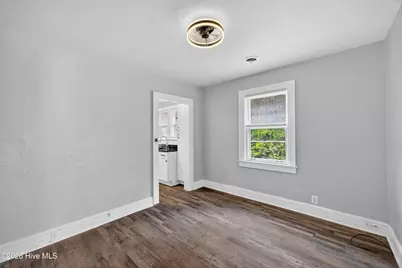 2240 W Lake Shore Drive, Wilmington, NC 28401 - Photo 20