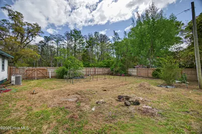2240 W Lake Shore Drive, Wilmington, NC 28401 - Photo 40