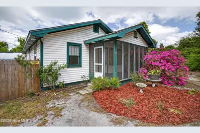 2240 W Lake Shore Drive, Wilmington, NC 28401 - Photo 8