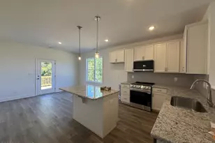 129 Cinnabar St, Clayton, NC 27520 - Photo 4