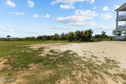 719 Cannonsgate Drive, Newport, NC 28570 - Photo 8