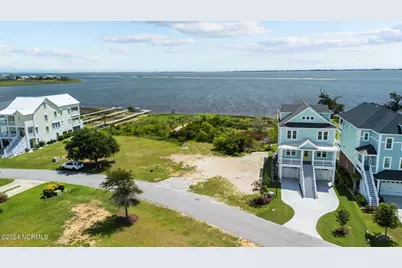 719 Cannonsgate Drive, Newport, NC 28570 - Photo 20