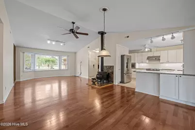 1003 Coral Reef Drive, New Bern, NC 28560 - Photo 6