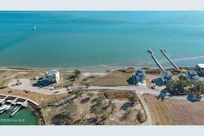 4729 S Shore Drive, Morehead City, NC 28557 - Photo 14