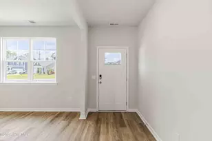 318 Merchant Pt Blvd, Jacksonville, NC 28546 - Photo 4
