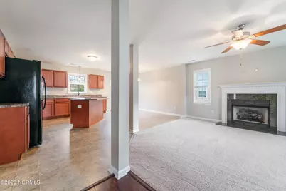 4008 W T Whitehead Drive, Jacksonville, NC 28546 - Photo 2