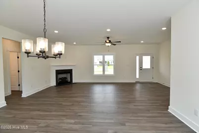 141 Laura Drive, New Bern, NC 28562 - Photo 2