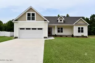 141 Laura Dr, New Bern, NC 28562 - Photo 1