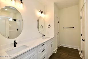141 Laura Dr, New Bern, NC 28562 - Photo 16