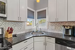 604 N Colony Cir, Wilmington, NC 28409 - Photo 18