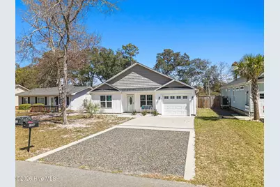 158 NW 1st Street, Oak Island, NC 28465 - Photo 2