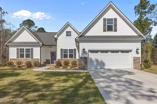 30220 W Lake Dr, Wagram, NC 28396 - Photo 1