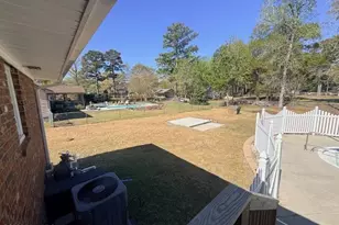 402 Crestwood Dr, Newport, NC 28570 - Photo 42