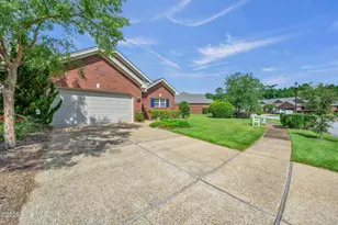 707 Beachwalk Dr, Leland, NC 28479 - Photo 4