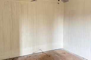 122 E Main St, Eureka, NC 27830 - Photo 12