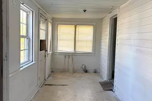 122 E Main St, Eureka, NC 27830 - Photo 18