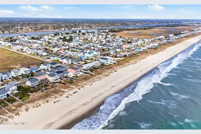 543 Ocean Boulevard W, Holden Beach, NC 28462 - Photo 8