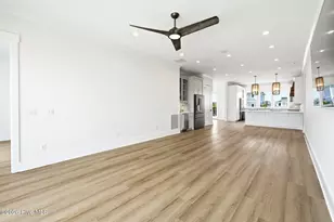 543 Ocean Blvd W, Holden Beach, NC 28462 - Photo 16