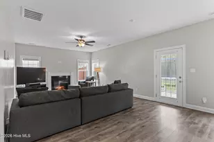 222 Wood House Dr, Jacksonville, NC 28546 - Photo 6