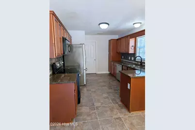 202 Brunswick Drive, Jacksonville, NC 28546 - Photo 10