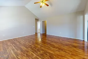 308 Parkton Dr, Richlands, NC 28574 - Photo 10