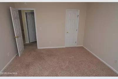 3304 Mulberry Lane #E, Greenville, NC 27858 - Photo 12